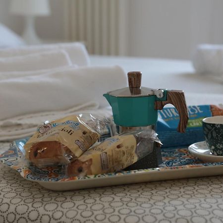 Guest House Simonazzi Ρέτζιο Εμίλια Εξωτερικό φωτογραφία