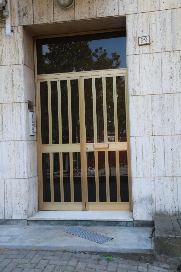 Guest House Simonazzi Ρέτζιο Εμίλια Εξωτερικό φωτογραφία