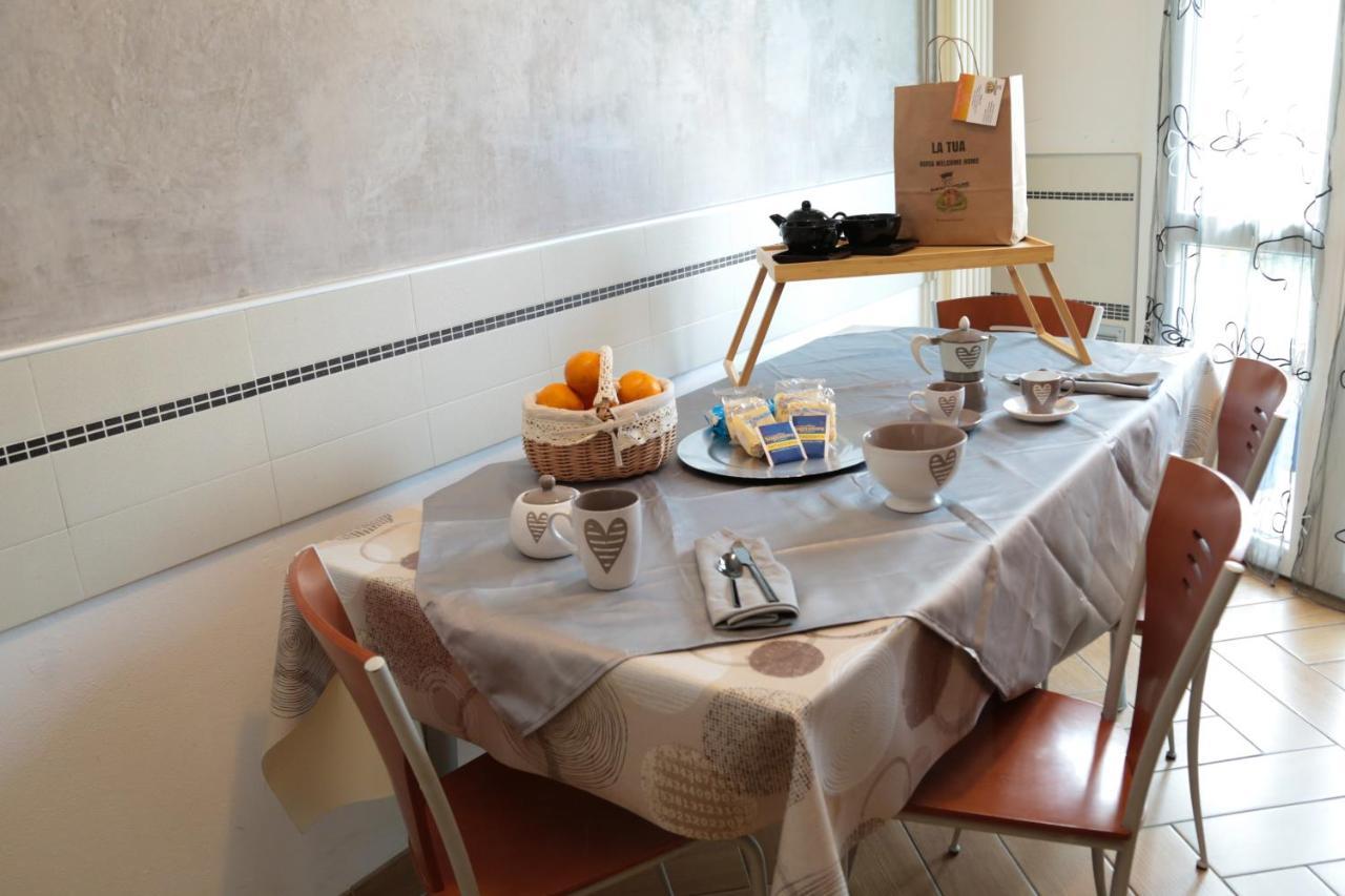 Guest House Simonazzi Ρέτζιο Εμίλια Εξωτερικό φωτογραφία
