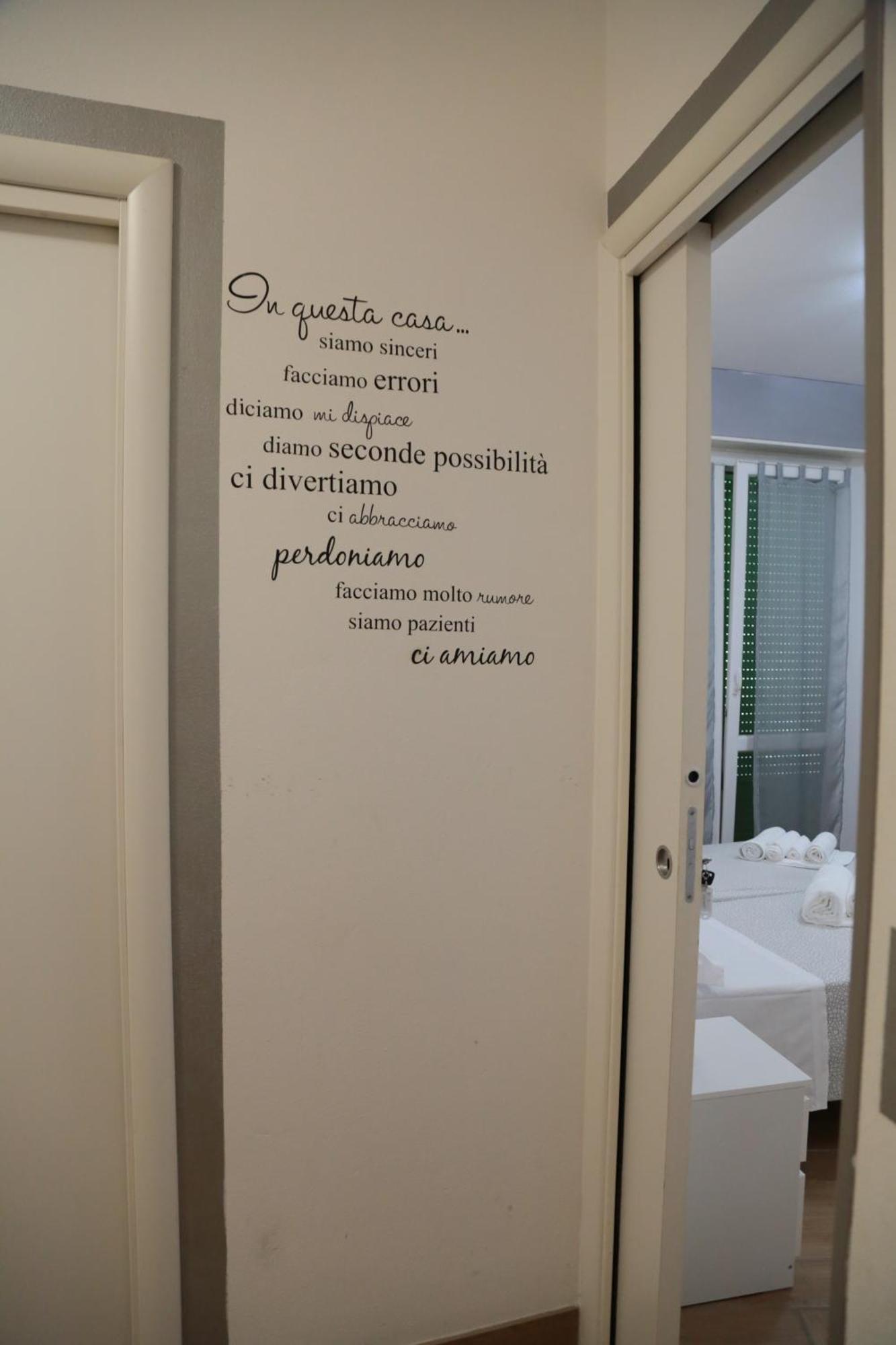 Guest House Simonazzi Ρέτζιο Εμίλια Εξωτερικό φωτογραφία