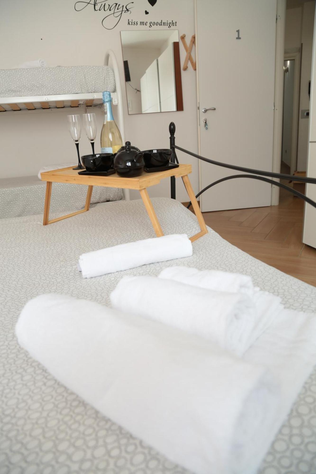 Guest House Simonazzi Ρέτζιο Εμίλια Εξωτερικό φωτογραφία