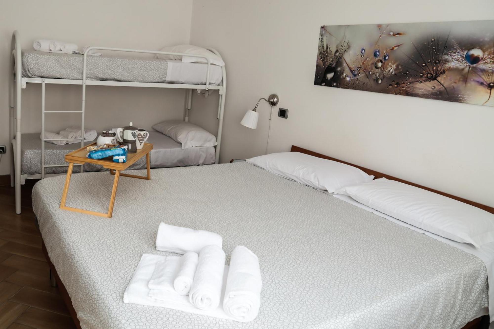 Guest House Simonazzi Ρέτζιο Εμίλια Εξωτερικό φωτογραφία